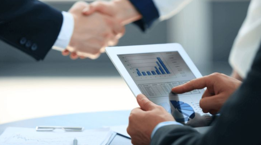 Verba para promover a empresa ou negócio na Internet é um investimento indispensável